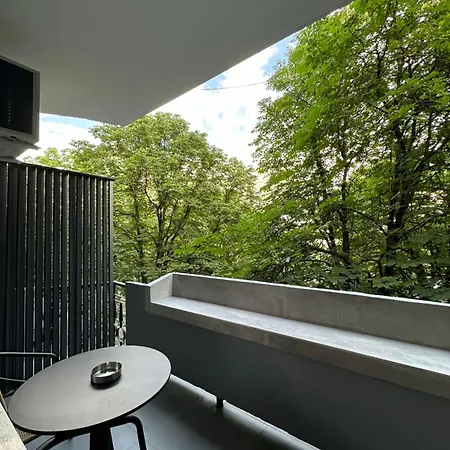 Lux Tirana